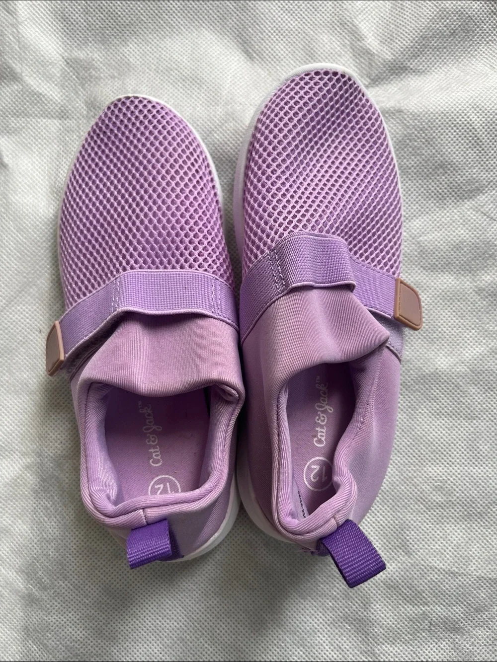 Cat & Jack Lilac/Purple Kids Water Shoes